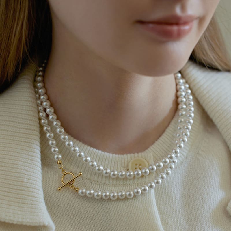 Lewe Toggle-bar long pearl necklace