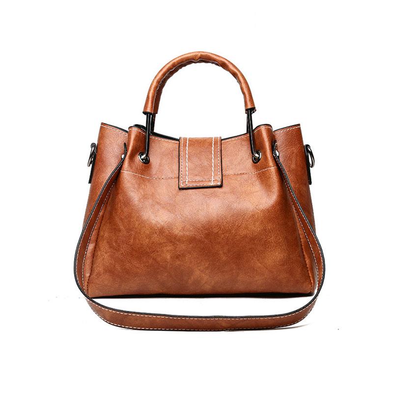 Kabelka Fuga Ni 2020 Oil Leather Železná rukojeť Silná linie Bucket Bag Kabelka přes rameno