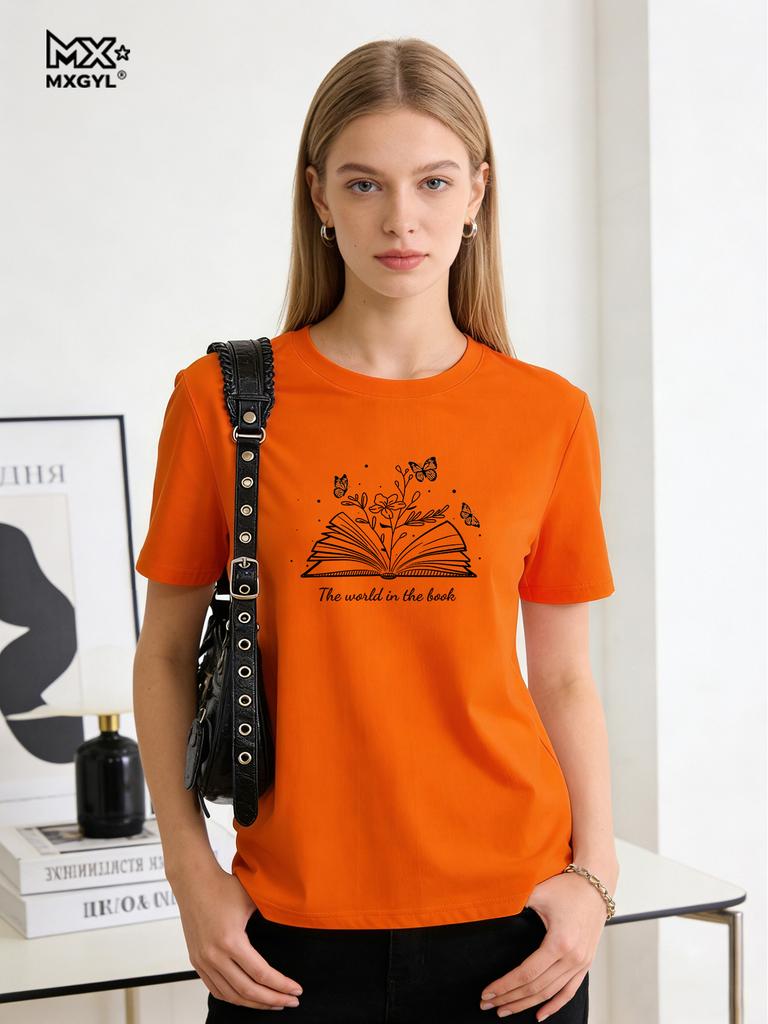 Funny Reading Shirt Book Shirt Librarian Gift Women Short Sleeve T-Shirts Cute Graphic Tees One More Chapter Tshirt Bookish Gift