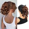 Weibliche unsichtbare natürliche mittellange lockige Birnenblütenflechtfrisur tiefer Pferdeschwanz Perücke