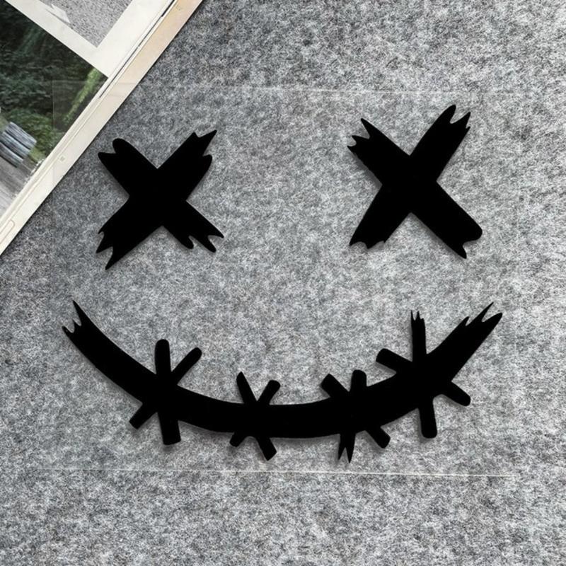 Motorradaufkleber Dämon Lächelndes Gesicht Aufkleber Motorradhelm Aufkleber Reflektierend Wasserdicht Lächelndes Gesicht Abziehbild Autokarosserie Dekor