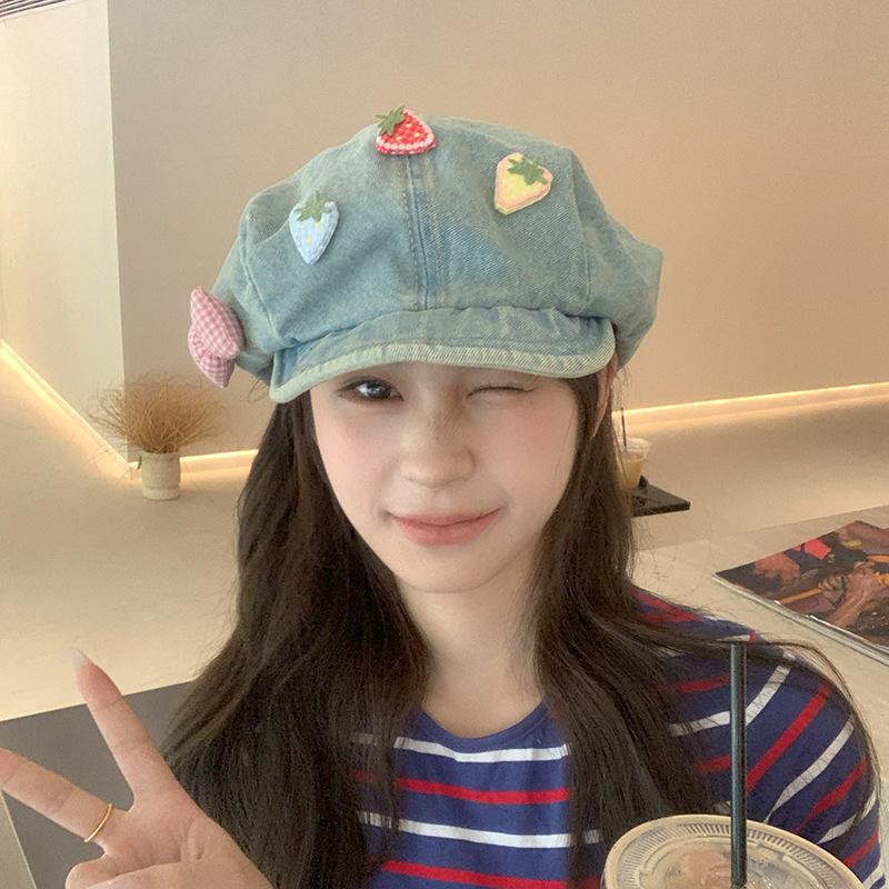 Women's Summer Thin Niche Design Japanese Sweet Bow Strawberry Star Anise Beret Face Small Cloud Painter Hat