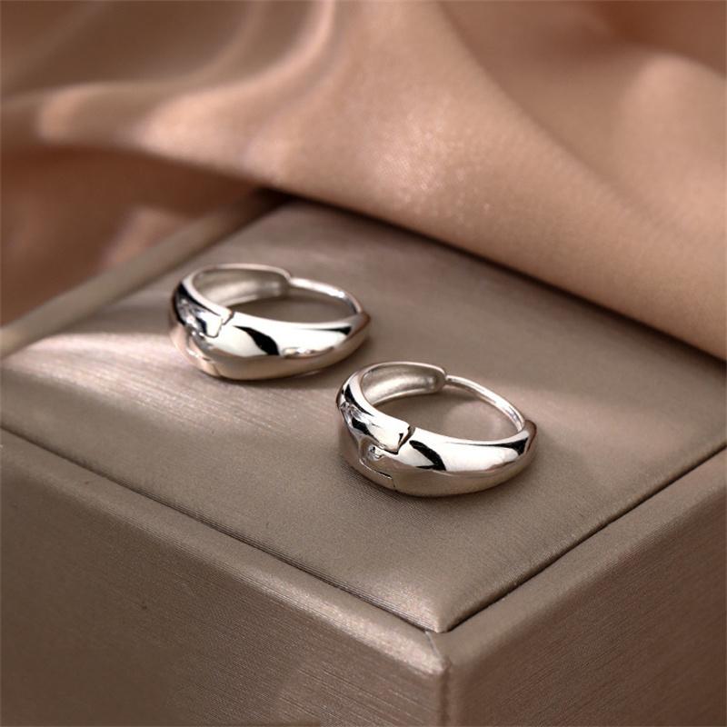 925 Silver Korean Geometric Hoop Earrings Simple Temperament Exquisite Semale Sexy Jewelry Gift