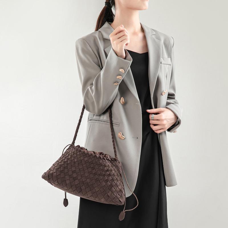 Sac bandoulière tissé à la main automne et hiver sac bateau dépoli rétro panier de légumes sac à main mère