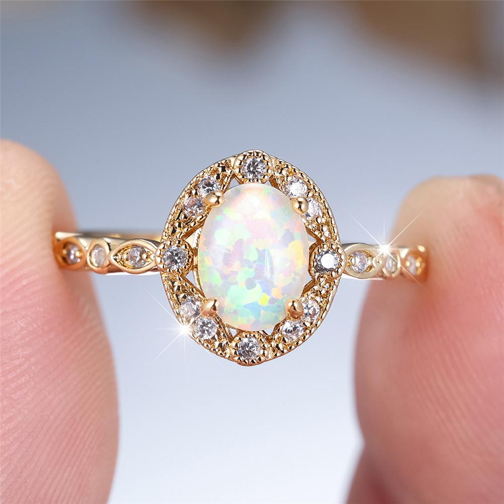Trendy White Oval Opal Ring Vintage Fashion Gold Color Wedding Bands Engagement Rings For Women Men Minimalist Jewelry
