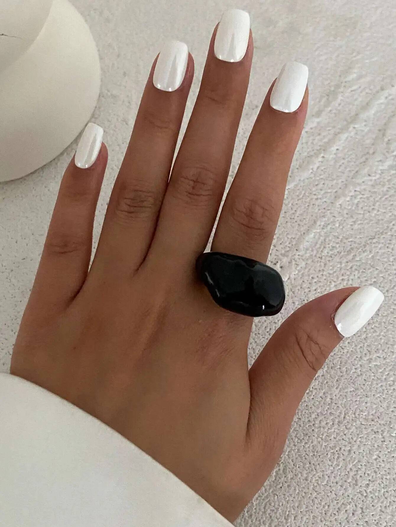 

SHIXIN Creative Black White Thick Resin Acrylic Rings for Women Minimalist Irregular Geometric Wide Finger Ring Punk Men Jewelry чёрный
