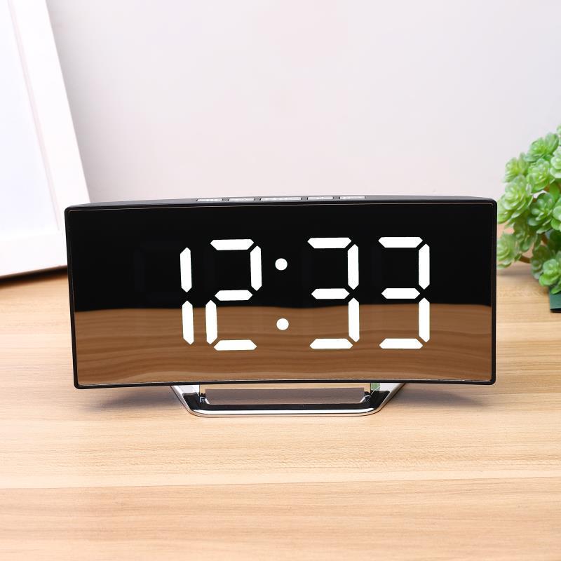 

Изогнутый экран Цифровой будильник Регулировка температуры и даты Настольные часы с функцией повтора сигнала Умный ночной режим Светодиодные часы Зеркальный будильник белый