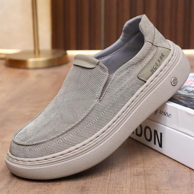 Men's Spring & Autumn Slip-On Cloth Shoes – Versatile, Lightweight, Breathable, Nourishing Feet, Ideal for Driving.