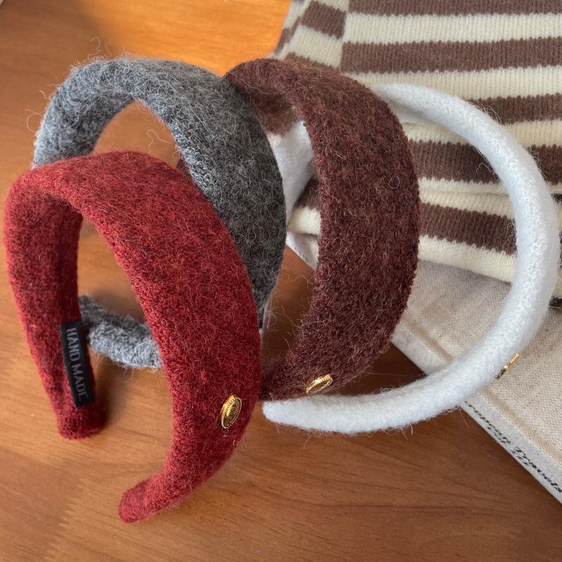 Korean Style Gold Label Wide Edge Headband: Women's 2025 Autumn/Winter Versatile Hair Accessory