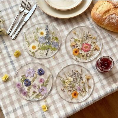 4 Stück Neue 2D Flache Acryl-Untersetzer Runde Wildblumen-Druckdesign Tisch-Untersetzer Bunte Tassenunterlage Tischdekorationen