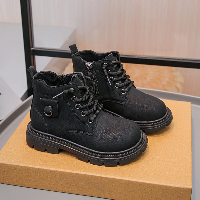 

Kids Yellow Martin Boots 2026: Stylish & Lightweight Leather for Boys & Girls, Perfect for Fall/Winter. Size 28 / Inner Length 17.2 cm