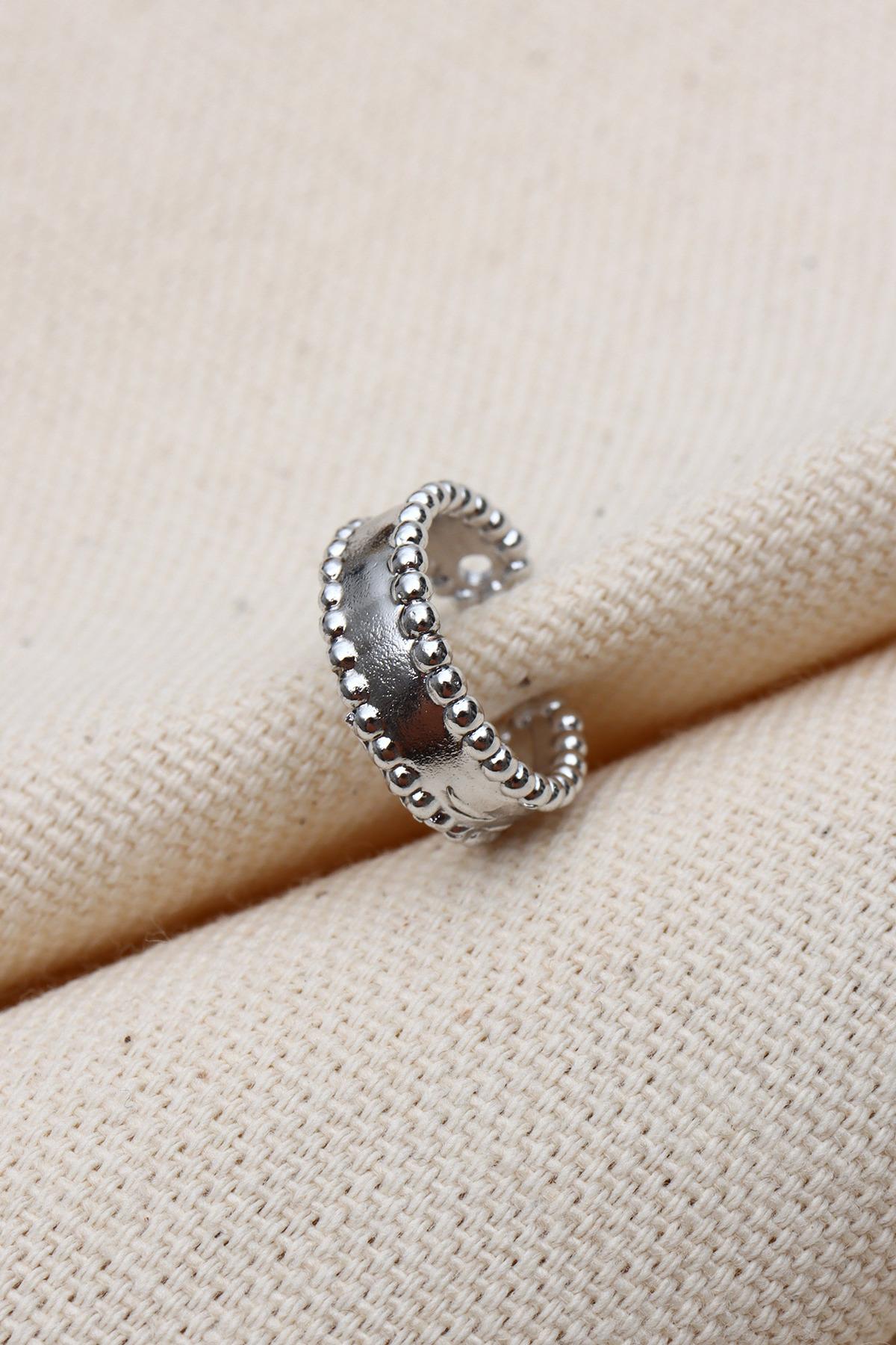 

Винтажные серебряные серьги-каффы из хряща