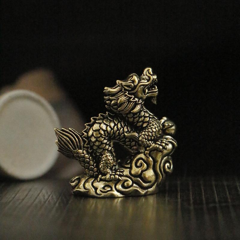 Exquisite Design Antique Dragon Statue Ornament Zodiac Animal Brass Crafts Feng Shui Decoration Office Figurines