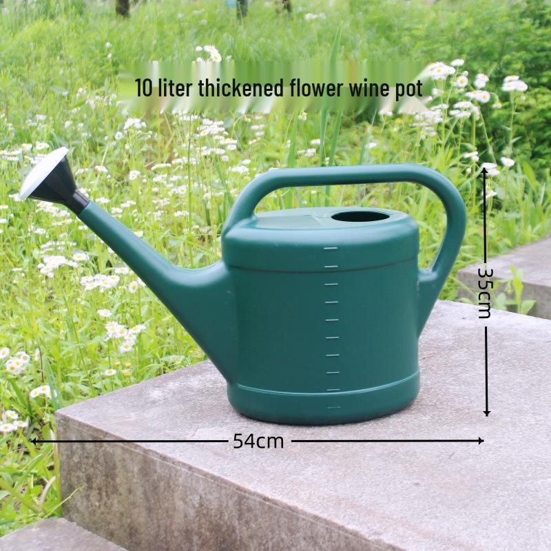 

Бытовая лейка 8-10 литров с длинным носиком и насадкой для садов