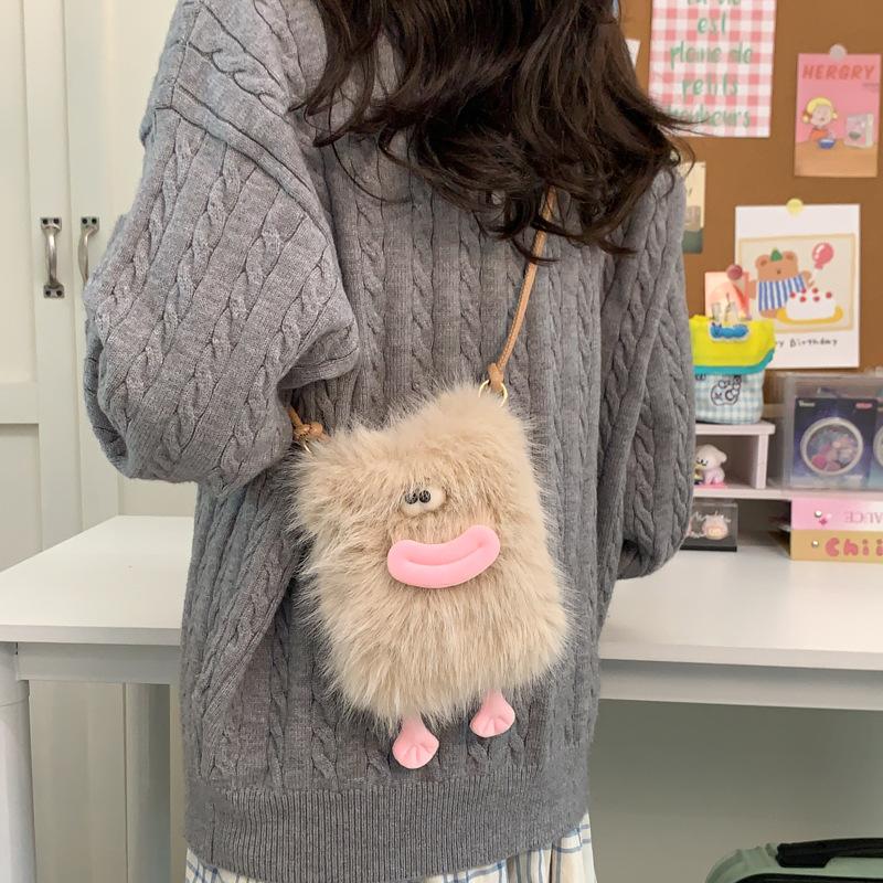 2025 autumn new plush cartoon mobile phone bag fashionable foreign personality cute fashion messenger mini bag tide