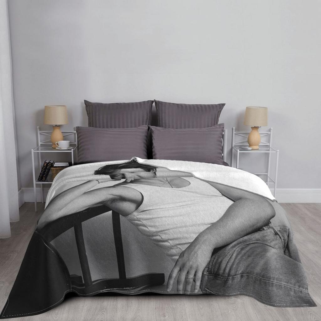 Soft Rudy Pankow JJ Maybank Poster Blanket Soft Warm Flannel Throw Blanket Plush for Bed Living room Picnic Travel Home Sofa