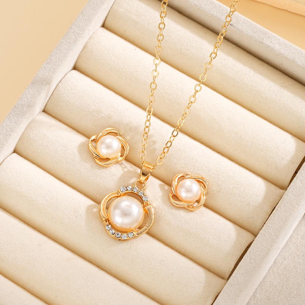 IF ME 3Pcs/Set Zircon Imitation Necklace Earring for Women Elegant Geometry Gold Color Jewelry Set Fashion Party Gift