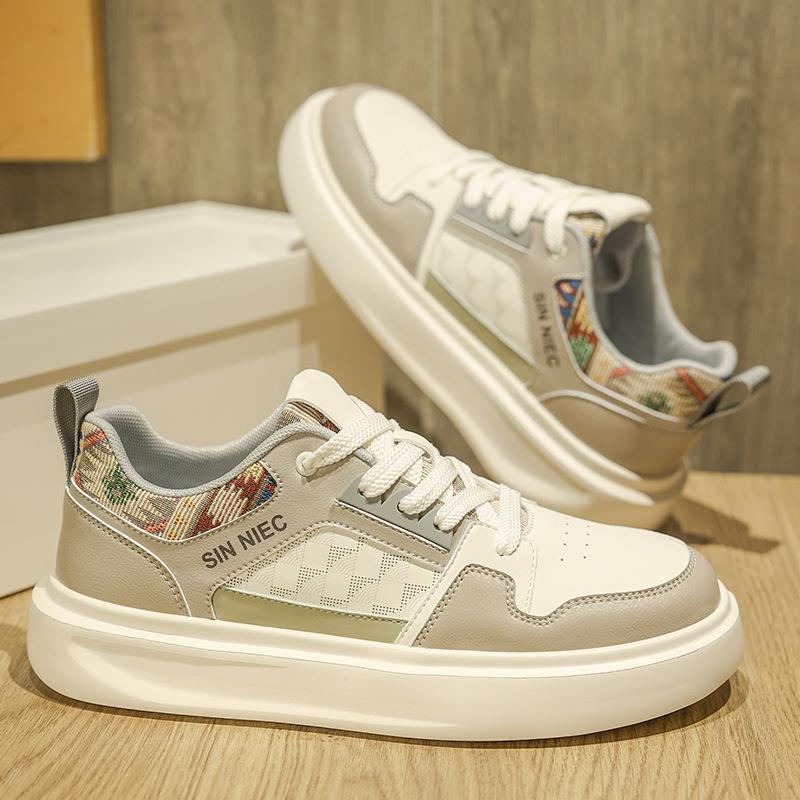 

Men s shoes 2025 new summer little white shoes versatile men s soft sole lightweight low-top platform sports and leisure board shoes 44