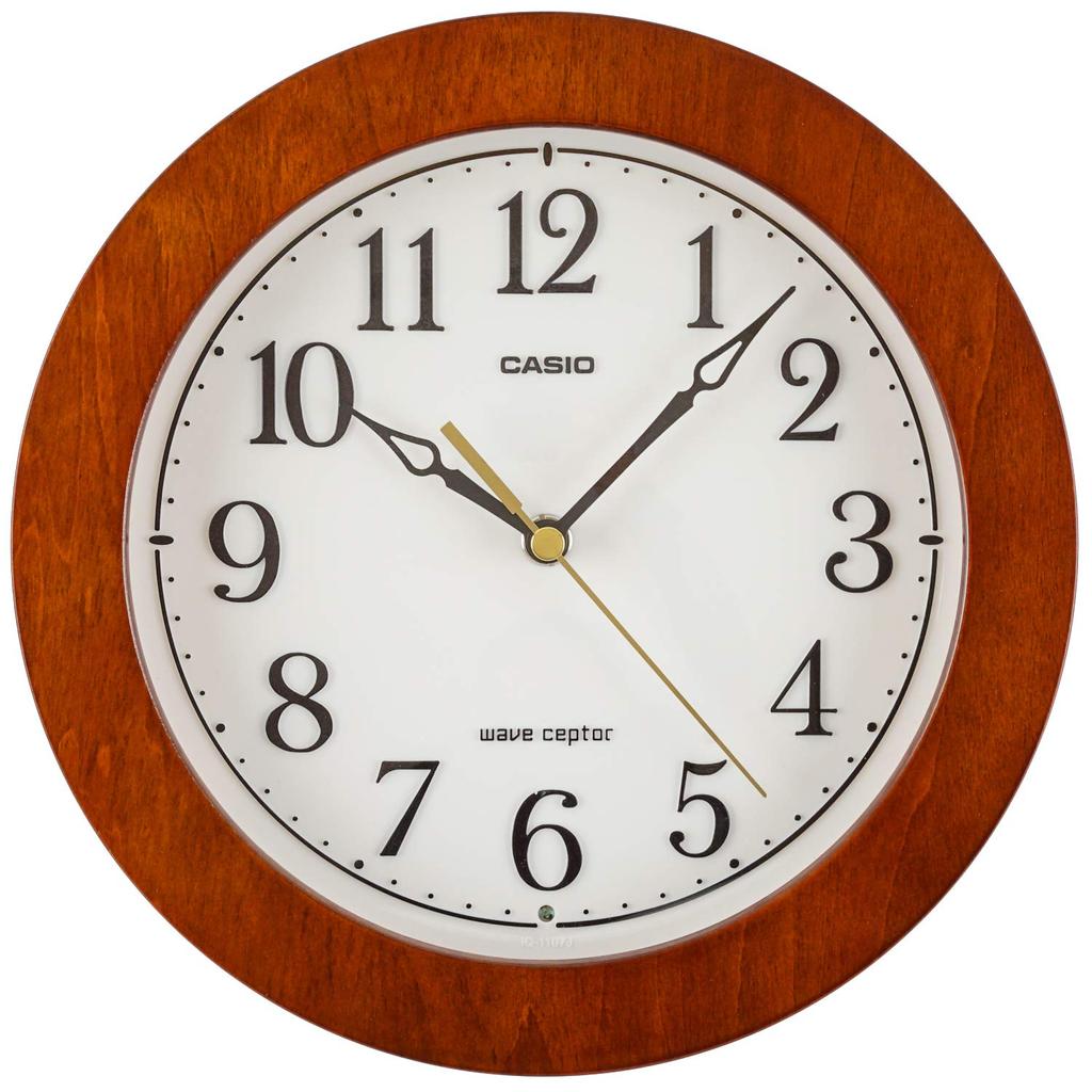 Casio Wandradio Holz Nachtzeit Zweite Hand Stoppuhr, Gesteuert, Braun, 23,5 cm Durchmesser, Analog, Rahmen, Funktion, IQ-1107J-5JF