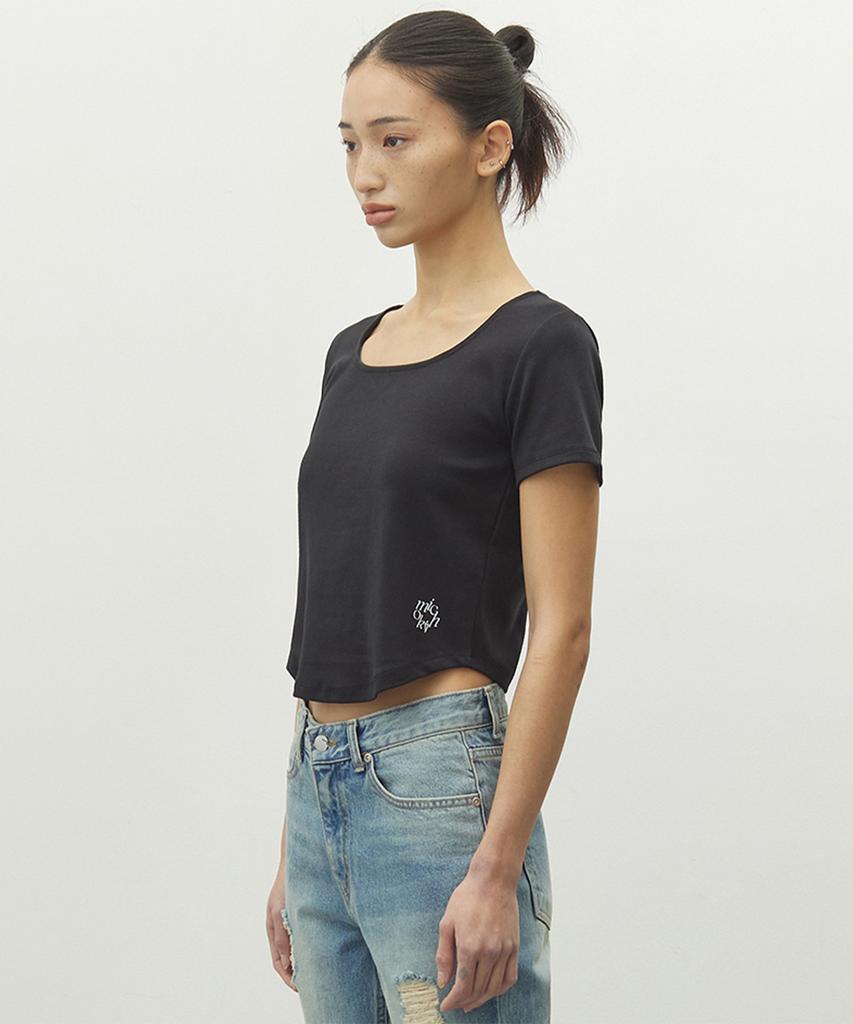 Michikoleondeonkosino Curve Square Neck Top Black