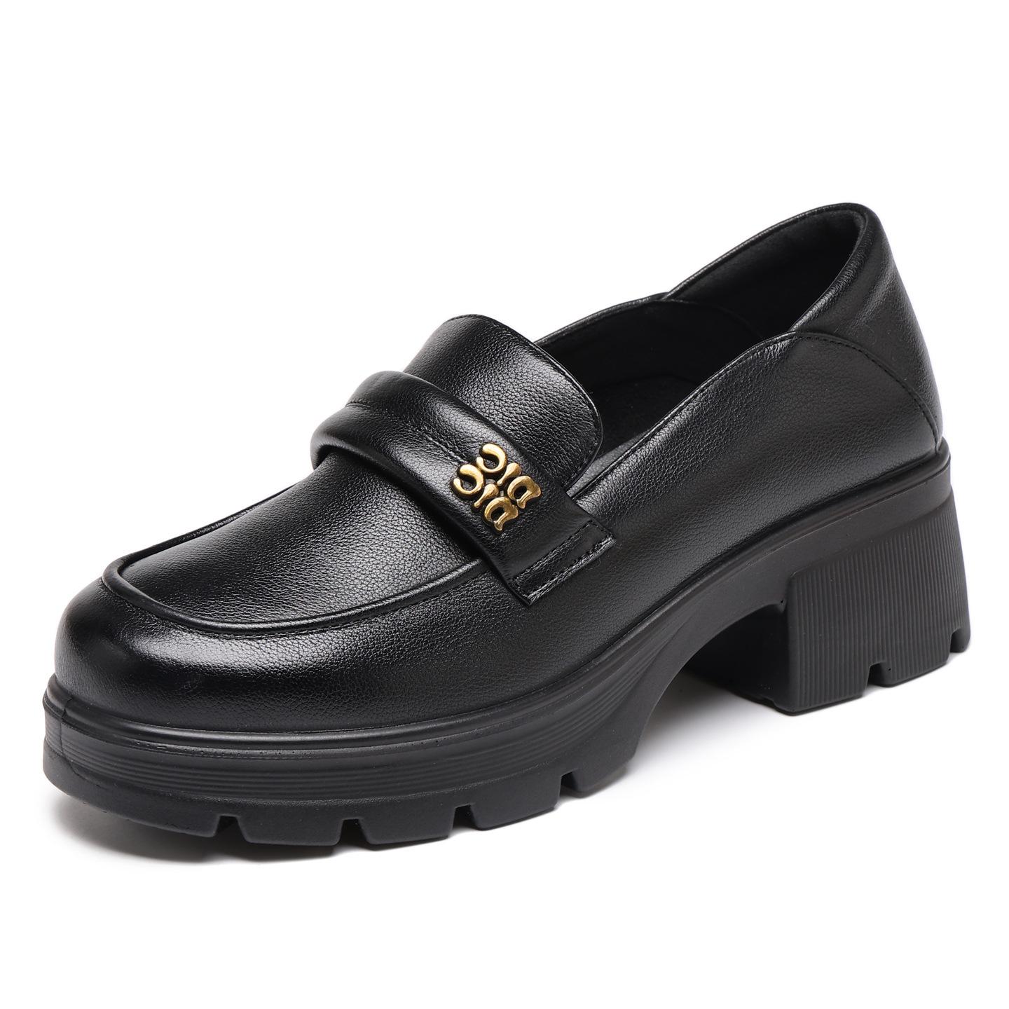 

Осенние женские лоферы из натуральной кожи на массивном каблуке - С круглым носком, слипоны, в британском стиле 801333 37 чёрный