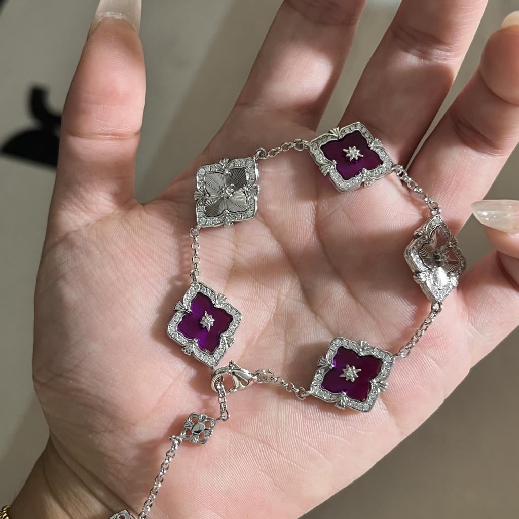 Buqi Latti Italian Brushed Craft Four-Leaf Clover Bracelet Female Natural Fritillary Room Laser Five-Flower Bracelet Jewelry