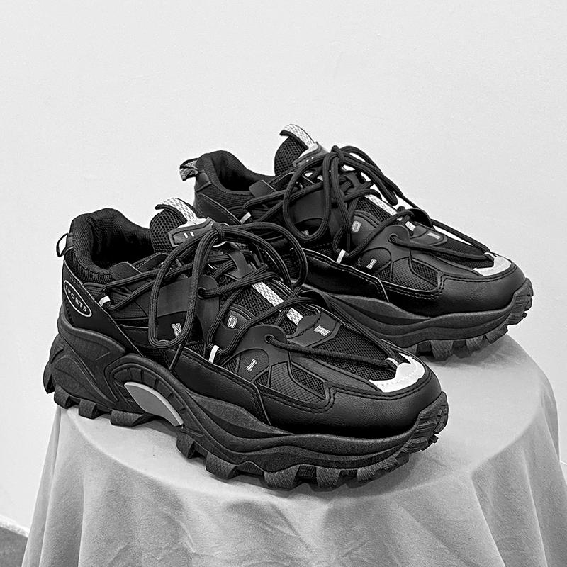 Мужские кроссовки дышащие кроссовки 2023 мужские удобные черные повседневные кроссовки уличная модная повседневная обувь 39-44 39 чёрный 2734₽