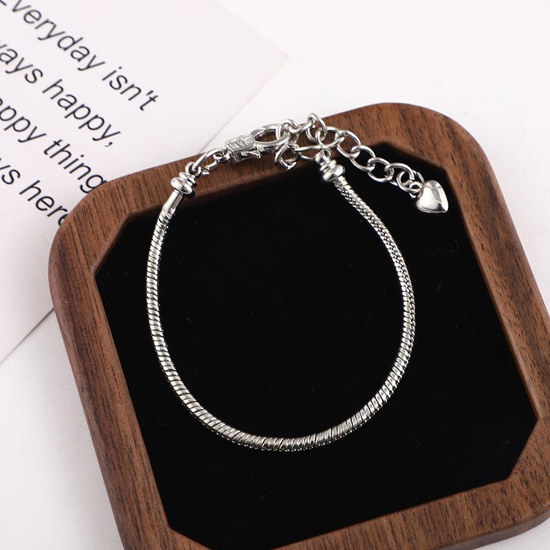 Metal Love Bracelet, High-End Punk Style Bracelet, Male And Female Cold Wind Bracelet Jewelry