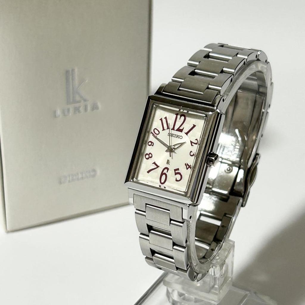 [USED] SEIKO QZ LUKIA Watch, Working Condition Confirmed