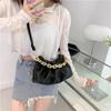 Summer New Fashionable Gold Chain Single Shoulder Armpit Bag Pleated Bag Simple Portable Oblique Span Women's Bag