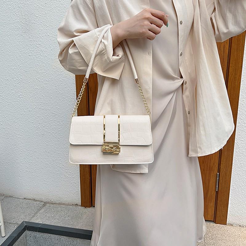 2025 Autumn Retro Minimalist Underarm Women's Shoulder Bag - Stylish Valentine's Day Chain Square Bag