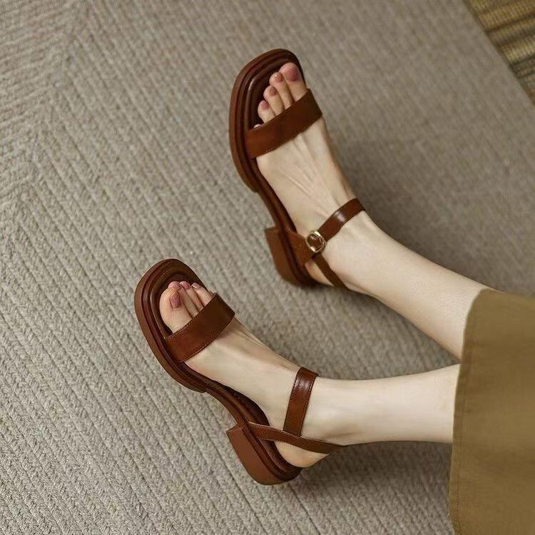 Flat-soled Sandals Women's 2025 Summer New Korean Version Versatile and Comfortable Outer Wear Simple Cool Super Fairy Princess Style Sandals