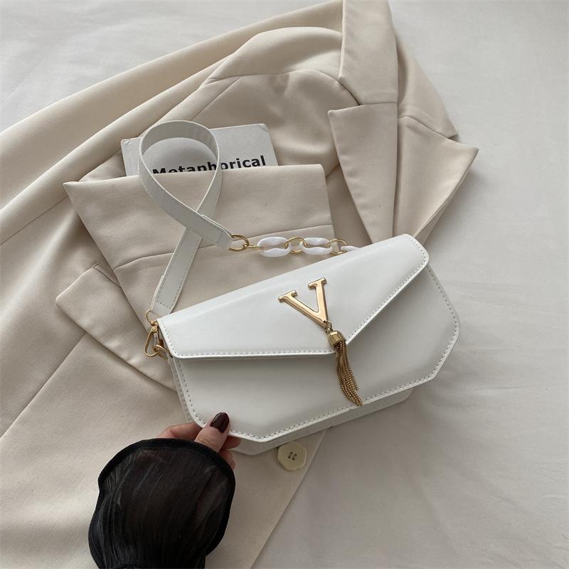

Simple and fashionable small square bag 2024 simple and fashionable shoulder bag simple casual messenger bag large-capacity commuter bag білий