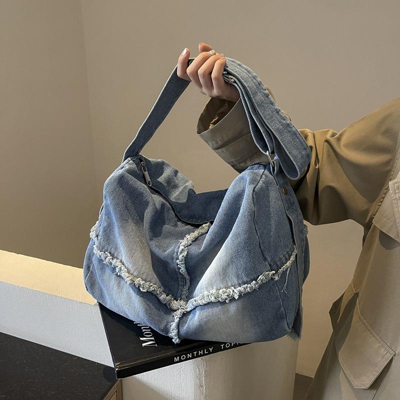 Autumn New Denim Tote Bag Women's Fashion Large-capacity Commuter Messenger Bag Casual College Shoulder Bag