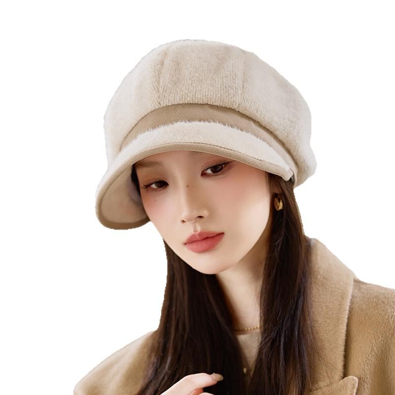 Versatile Plush Thickened Octagonal Hat for Women In Autumn and Winter New Outdoor Windproof and Warm Beret Big Head Siding Cap
