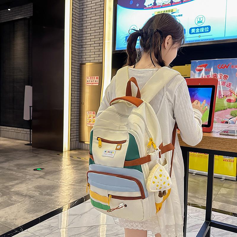 Schoolbag New Backpack, High Value, Large Capacity, Cute Schoolbag, Small Fresh and Sweet Wind Backpack, Junior High School Schoolbag