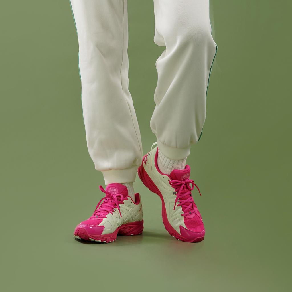 Asics 8On8 X Gel-Kahana Tr Fabric Synthetic Leather Trendy Versatile Low-Top Lifestyle Casual Shoes Unisex Sneaker Rose-Red 1203A236-500