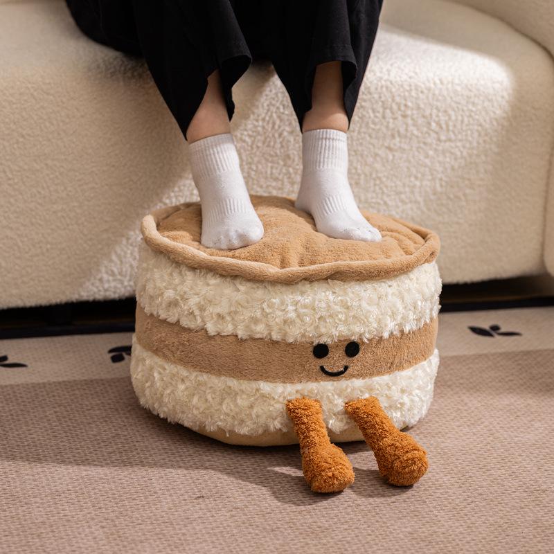 Adorable Bread Seat Cushion: Washable Tatami Footstool & Parent-Child Decorative Shoe Stool