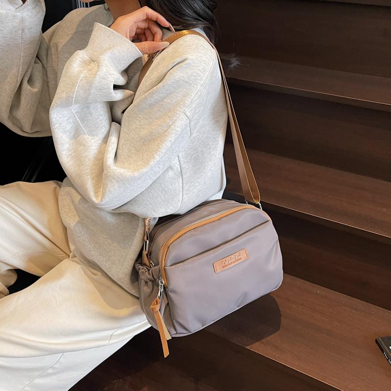 High Quality Nylon Shoulder Bag for Women Portable Waterproof Crossbody Handbag Lightweight Daily Wallet Bag
