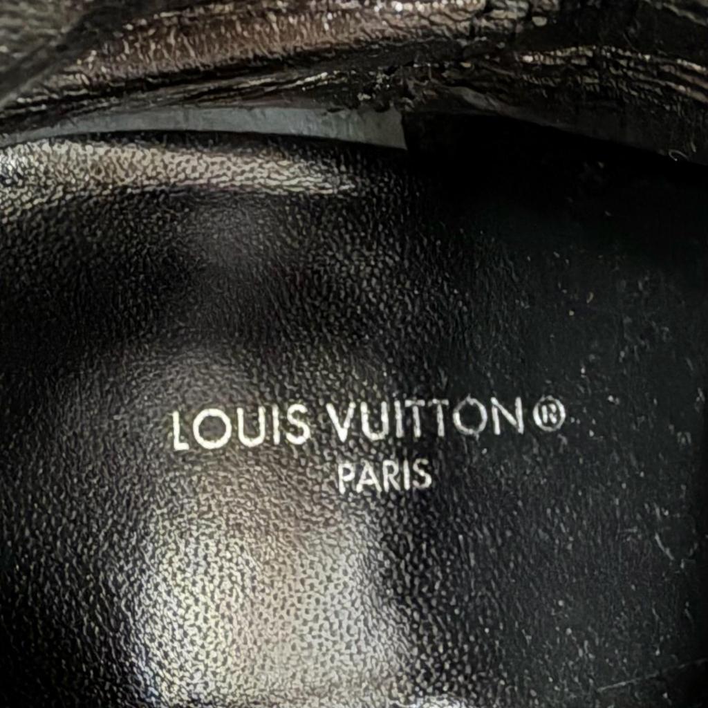 Great LOUIS VUITTON Short Boots Black Suede Leather Women 36.5 Used