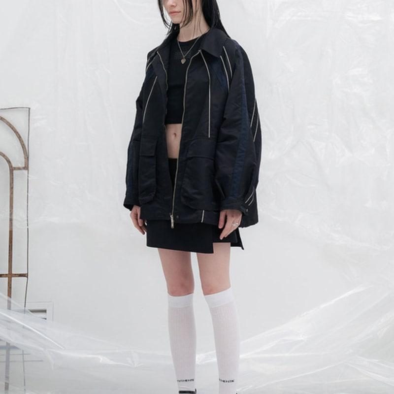 YUTHENTIC Signature Logo Knee Socks White AX4XX40001