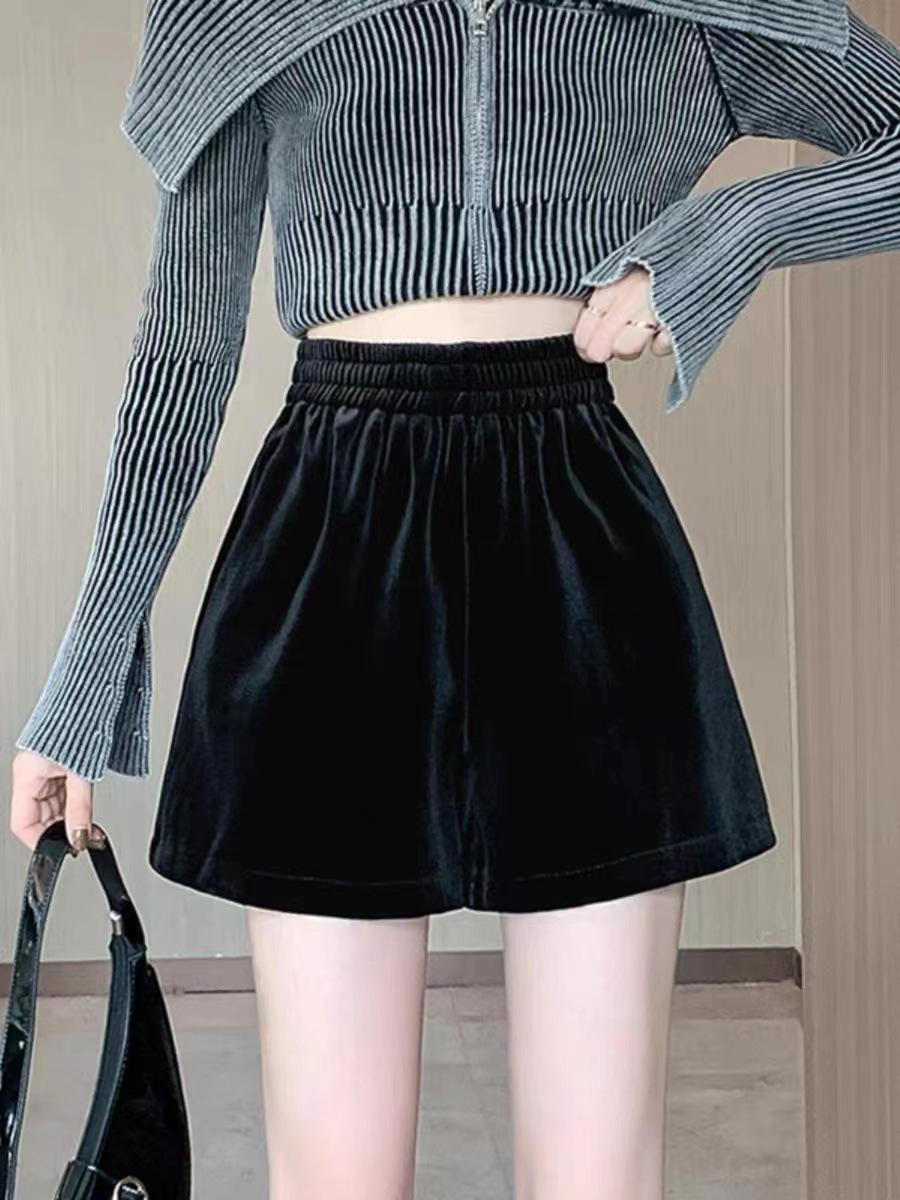 

Женские шорты А-силуэта из золотого вельвета с высокой посадкой, Осень/Зима 2024 - Маленький размер, Свободный стиль с широкими штанинами XL чёрный