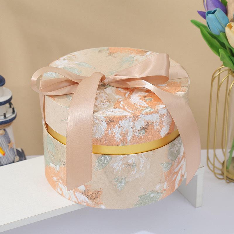 European Round Ribbon Handle Gift Box - Perfect for Weddings, Birthdays, and Festive Celebrations