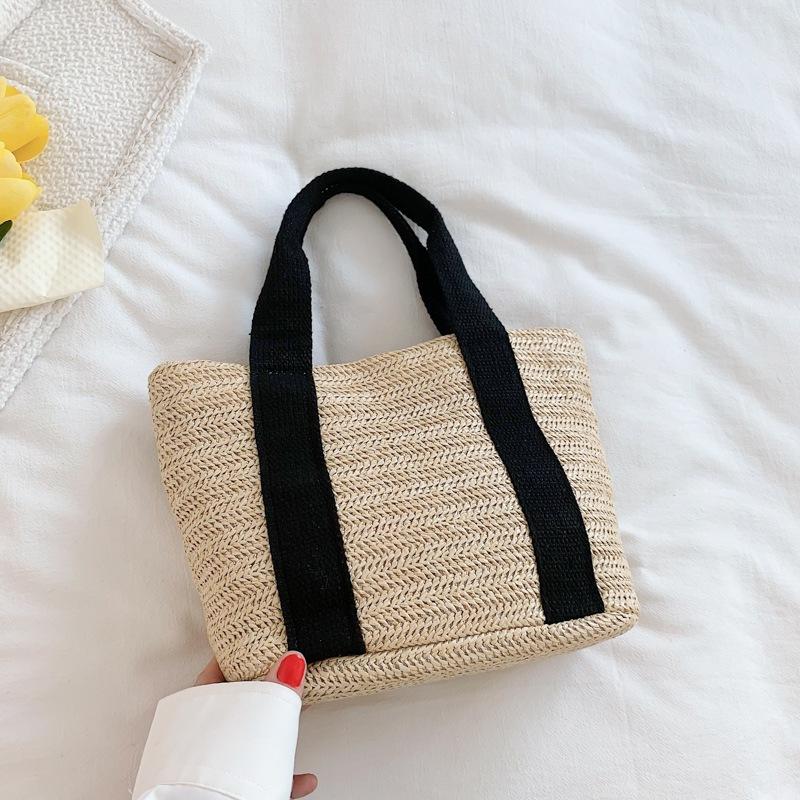 

Portable straw woven bag women s Korean version summer new trendy ins beach vacation summer pastoral woven bag чорний