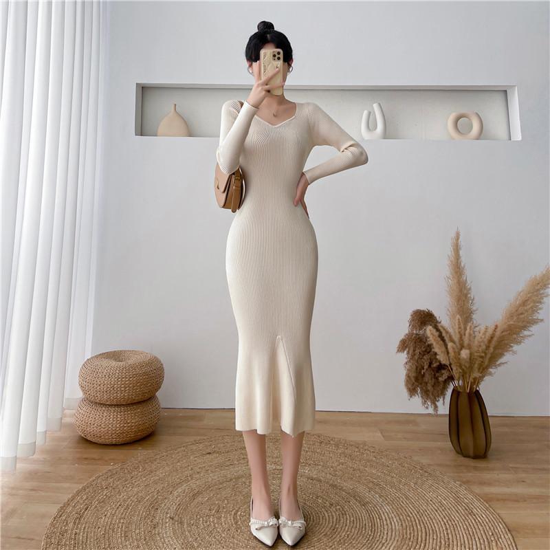 Autumn and winter new slim-fitting and thin knitted dress women's coat medium and long over-the-knee sweater skirt