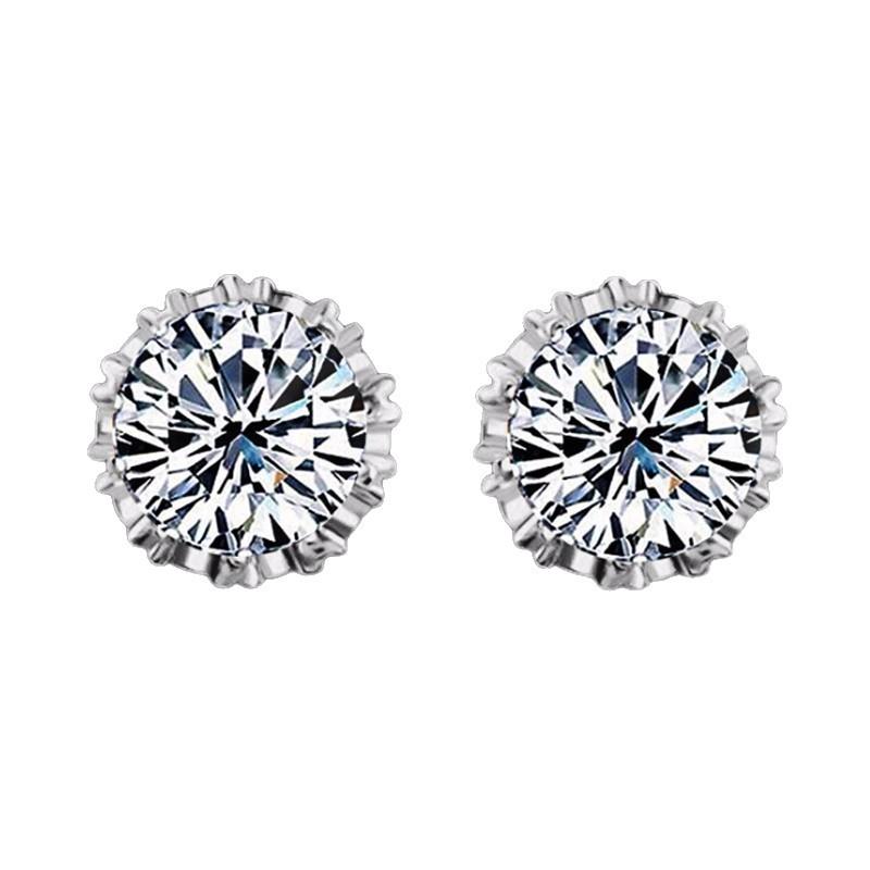 Unisex Retro Crown Stud Earrings - Trendy and Exquisite Ear Jewelry for Both Men and Women