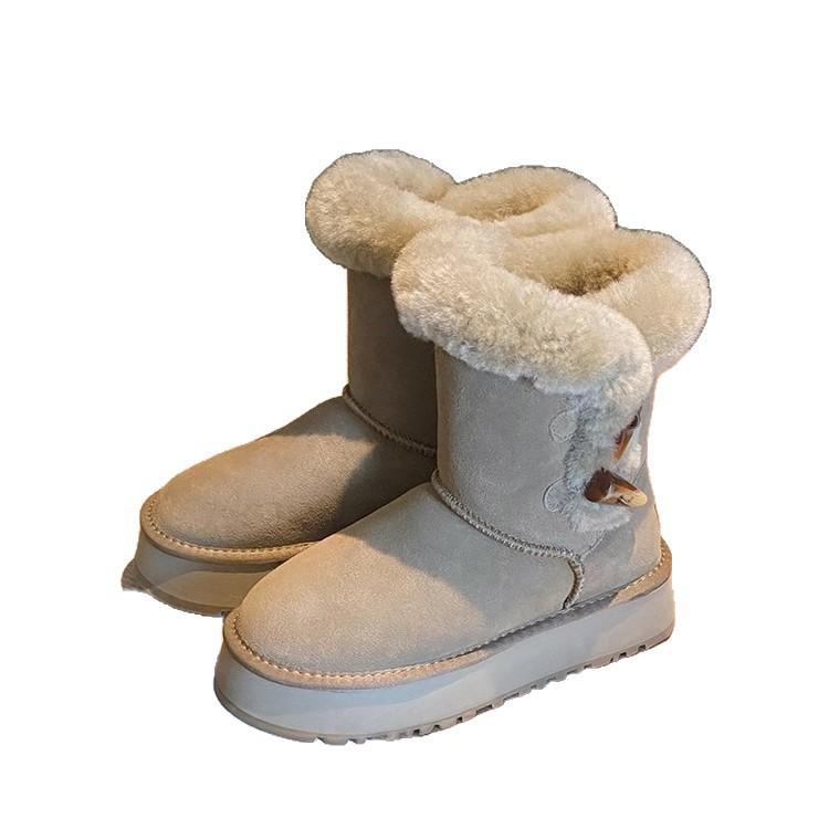 Thick-soled snow boots women's 2025 winter new fur integrated fleece thickened wool horn buckle Northeast cotton shoes