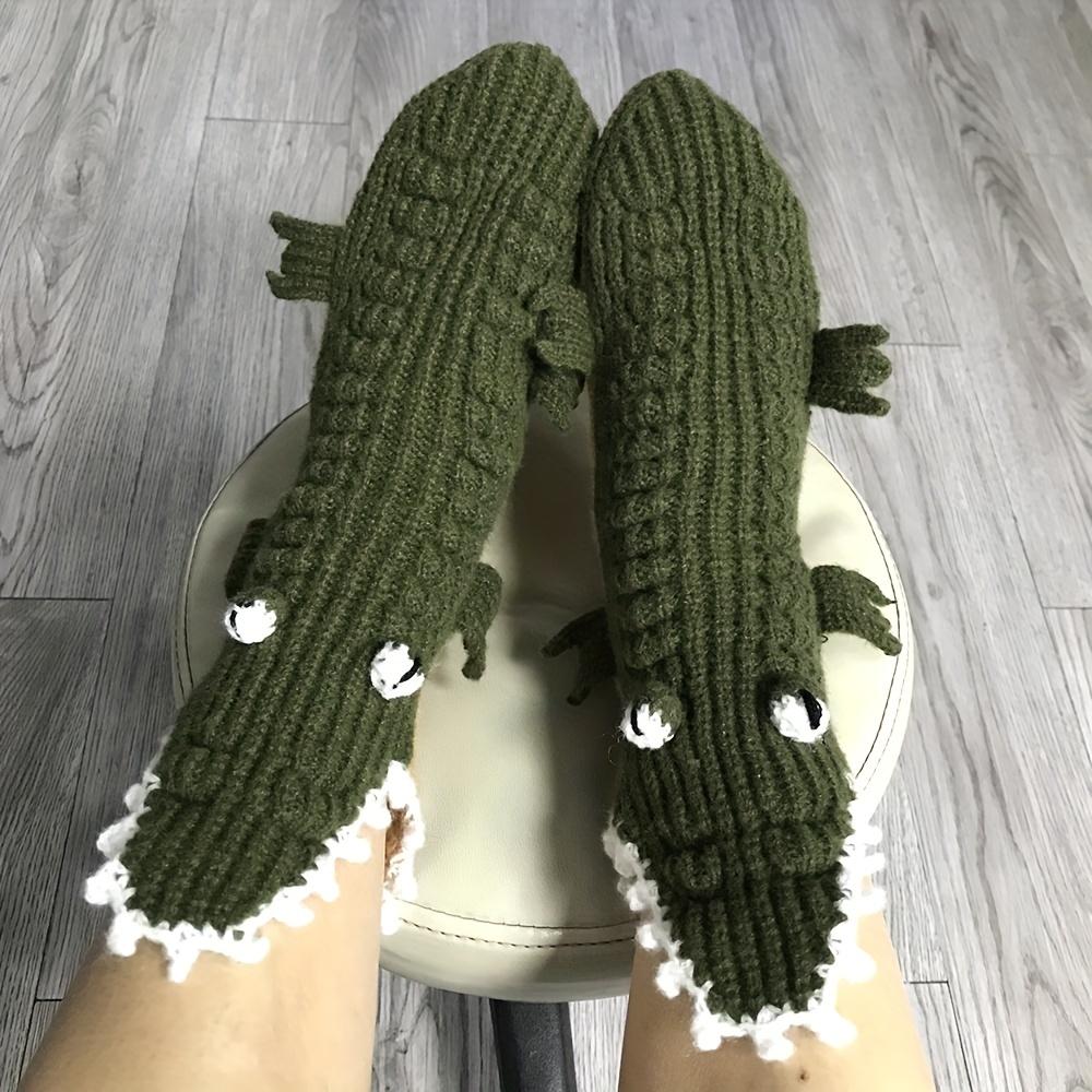 Unisex Christmas Large Eye Crocodile Socks Autumn Winter Warm Neutral Big-Eyed Crocodile Home Floor Socks Mid-Calf Wool Socks