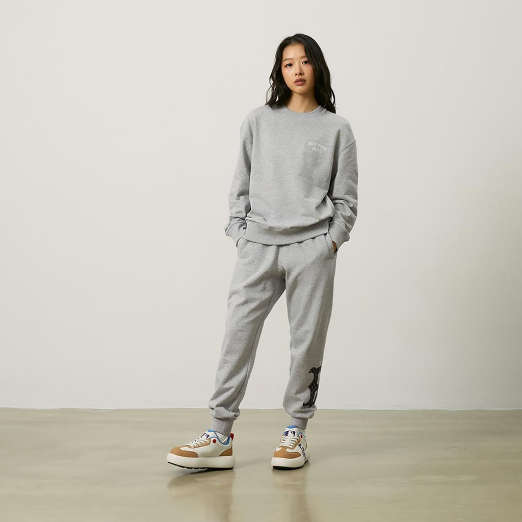 Nova Coleção MLB MONOGRAM Boston Red Sox 24FW Calças Esportivas Tricotadas Unissex Cinza 3APTM0144-43MGS