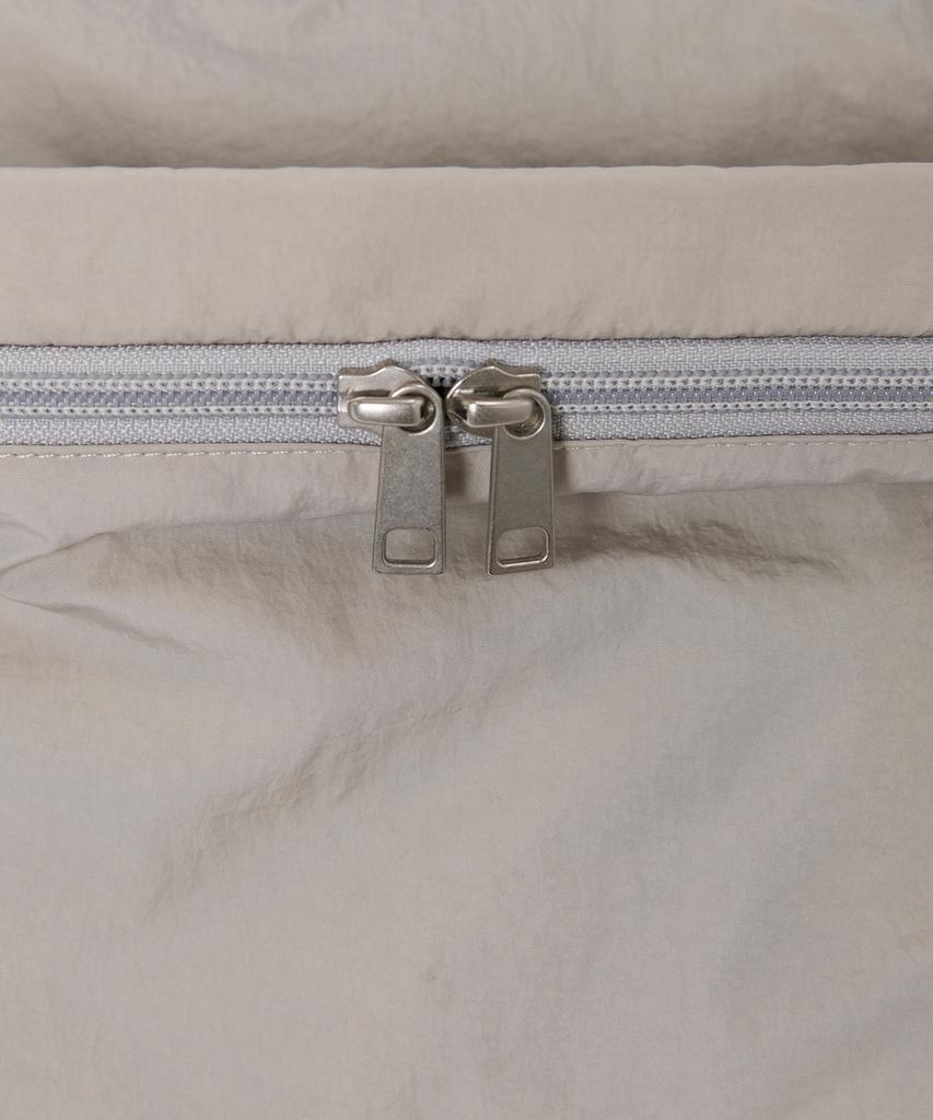 Musinsa Standard Crinkle Large Waist Bag [Grayish Beige]